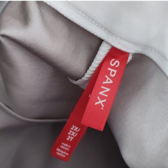 SPANX On The Go Kick Flare Ankle Pant in Classic White $148 (TALL) - Picture 11 of 11